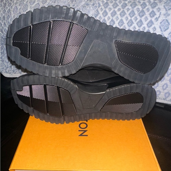 New Mens Louis Vuitton Canyon Trail Monogram Boot Authentic - Picture 2 of 5